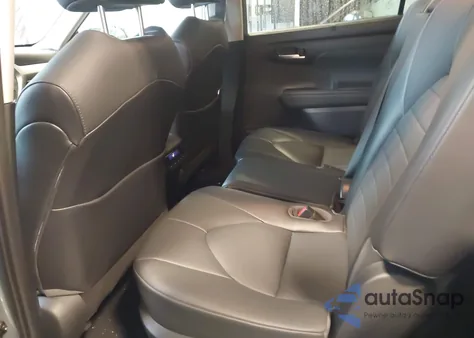 2021 Toyota Highlander Xle из США, поврежденный, VIN 5TDHZRBH0MS057639